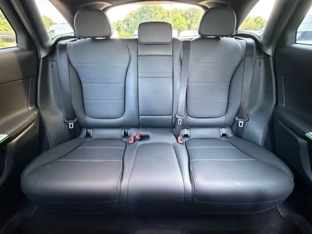 Used 2026 Black Mercedes-Benz GLC 300 image 17