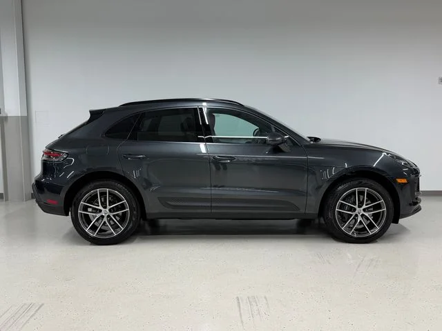 Certified Used 2026  Porsche  image 6