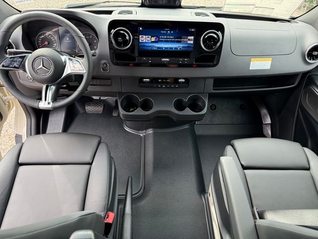 New 2026 Pebble Gray Mercedes-Benz Crew Van 144wb image 19