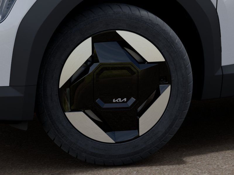 New 2026 White Kia Light image 9