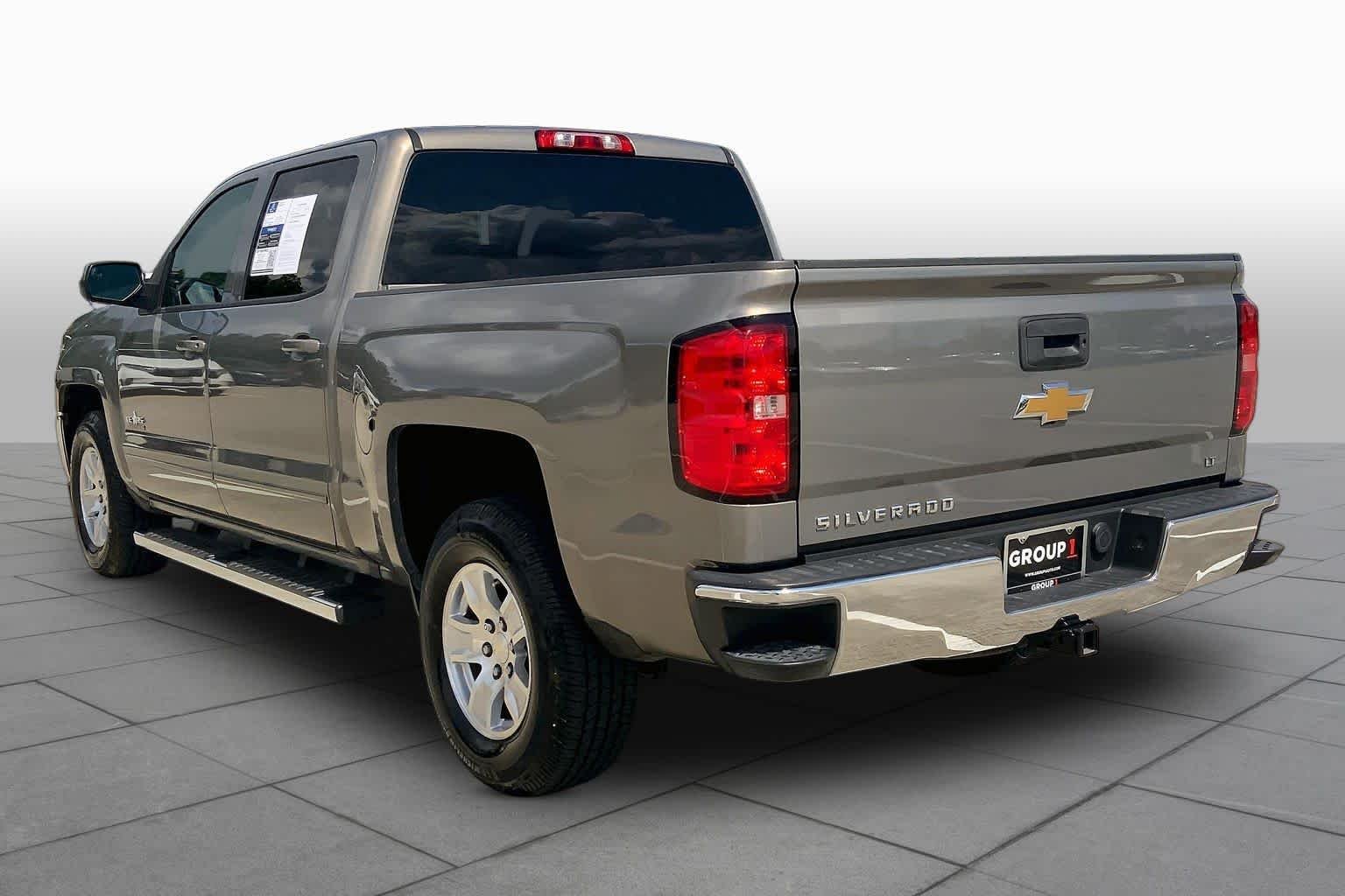 Used 2017 Pepperdust Metallic Chevrolet LT image 12