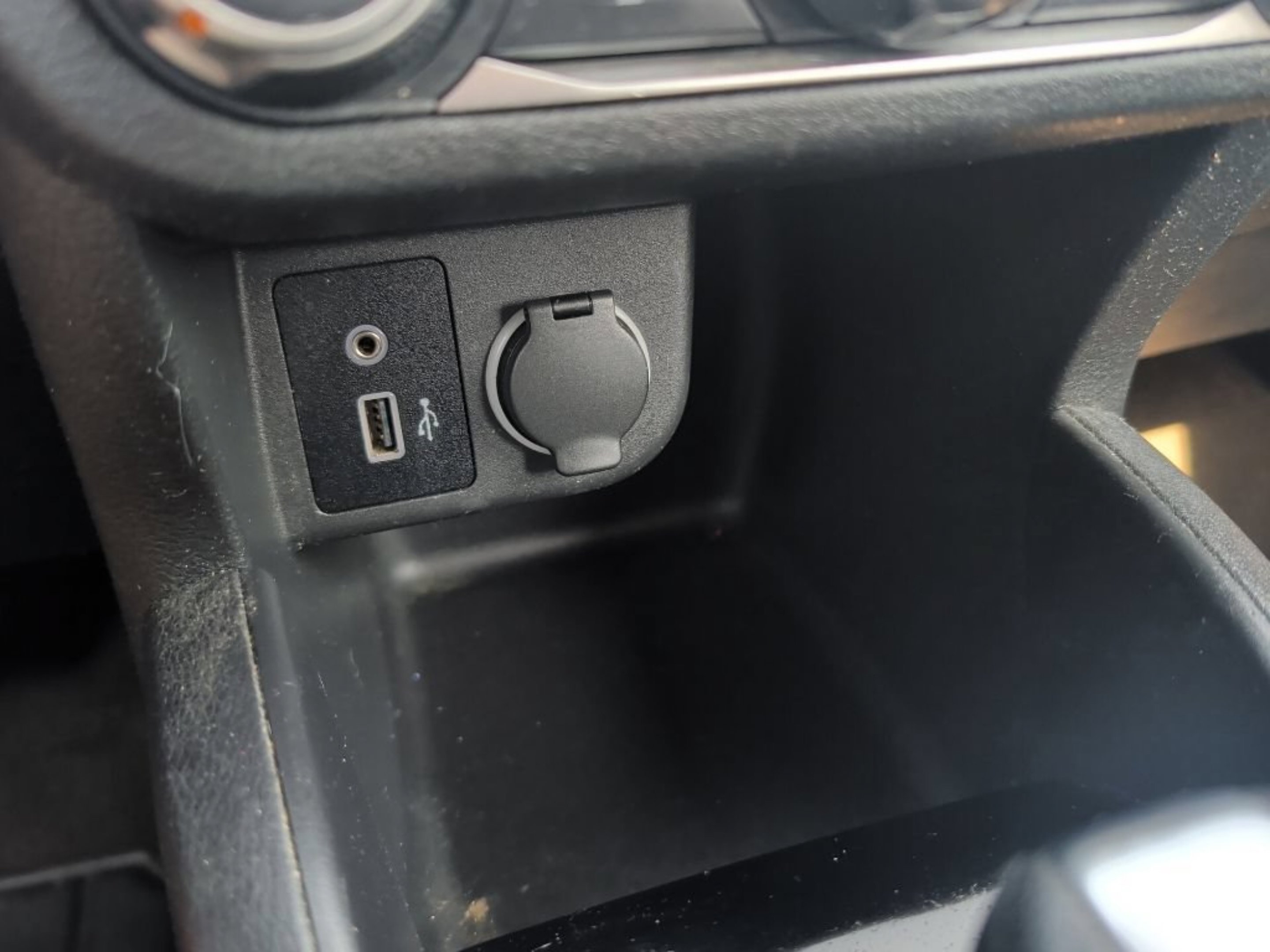 Used 2020 Gun Metallic Nissan S image 20