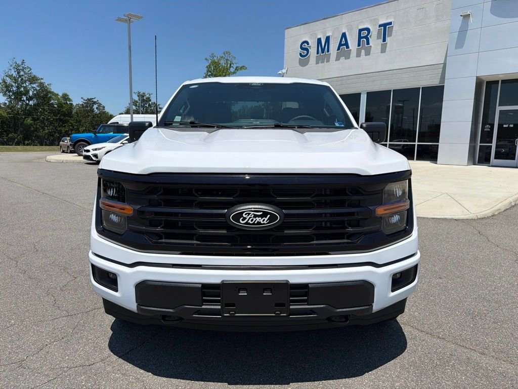 New 2026 Oxford White Ford XLT image 8