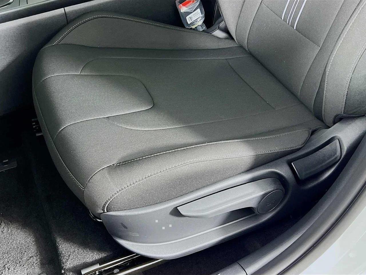 2026 Hyundai Elantra — photo 17