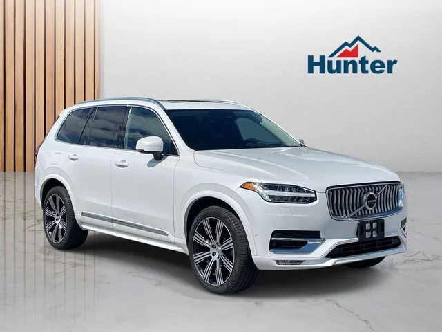 2023 Volvo XC90 B6; 7-seat Ultimate