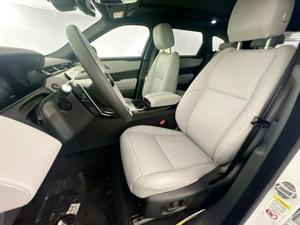 New 2026 Fuji White Land Rover S image 21