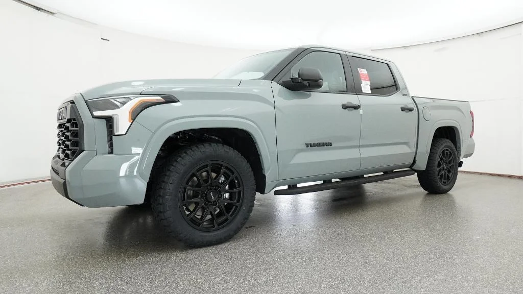 New 2026 Lunar Rock Toyota SR5 image 15