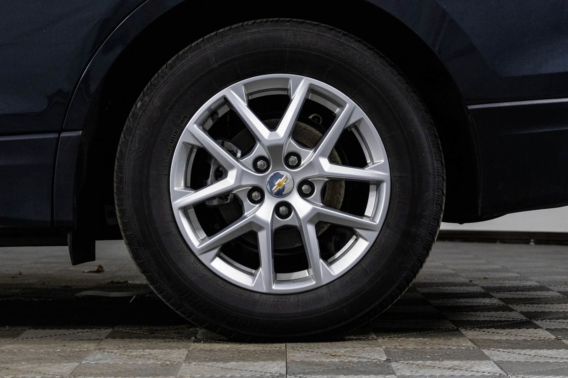 2023 CHEVROLET EQUINOX - Image 44