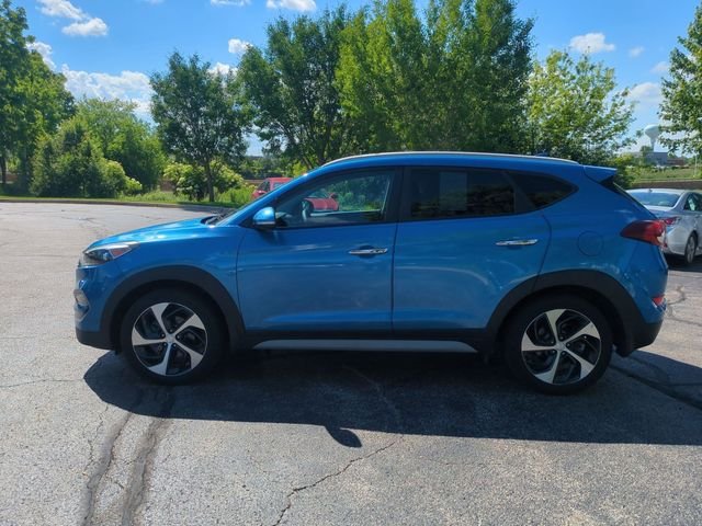 Used 2018 Blue Hyundai Limited image 4