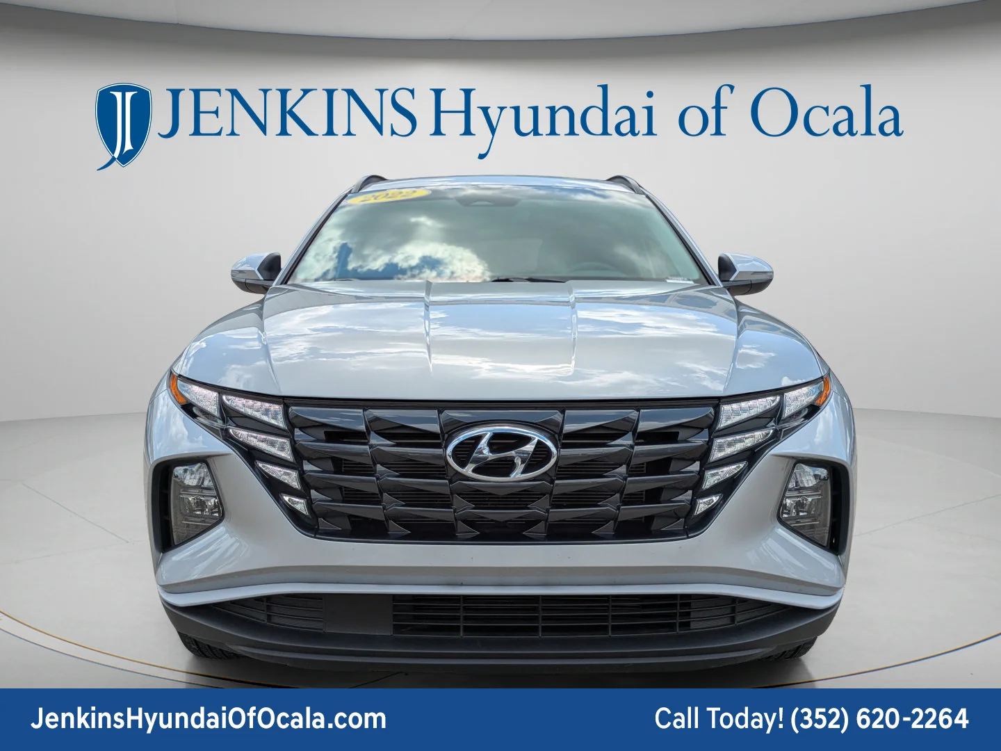 Used 2022 Shimmering Silver Hyundai SEL image 8