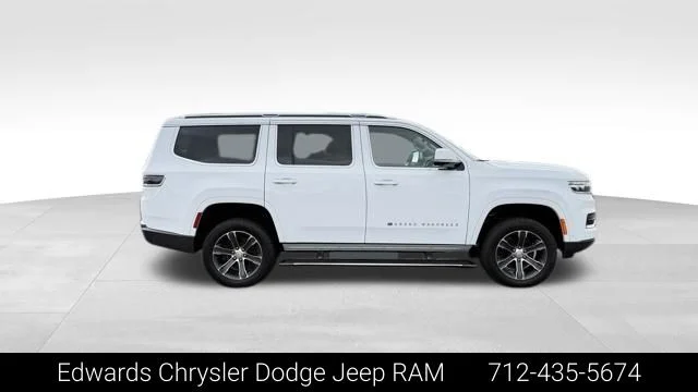Used 2022 White Jeep Series I image 9