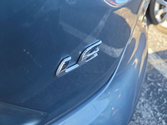 Used 2025  Toyota LE image 9