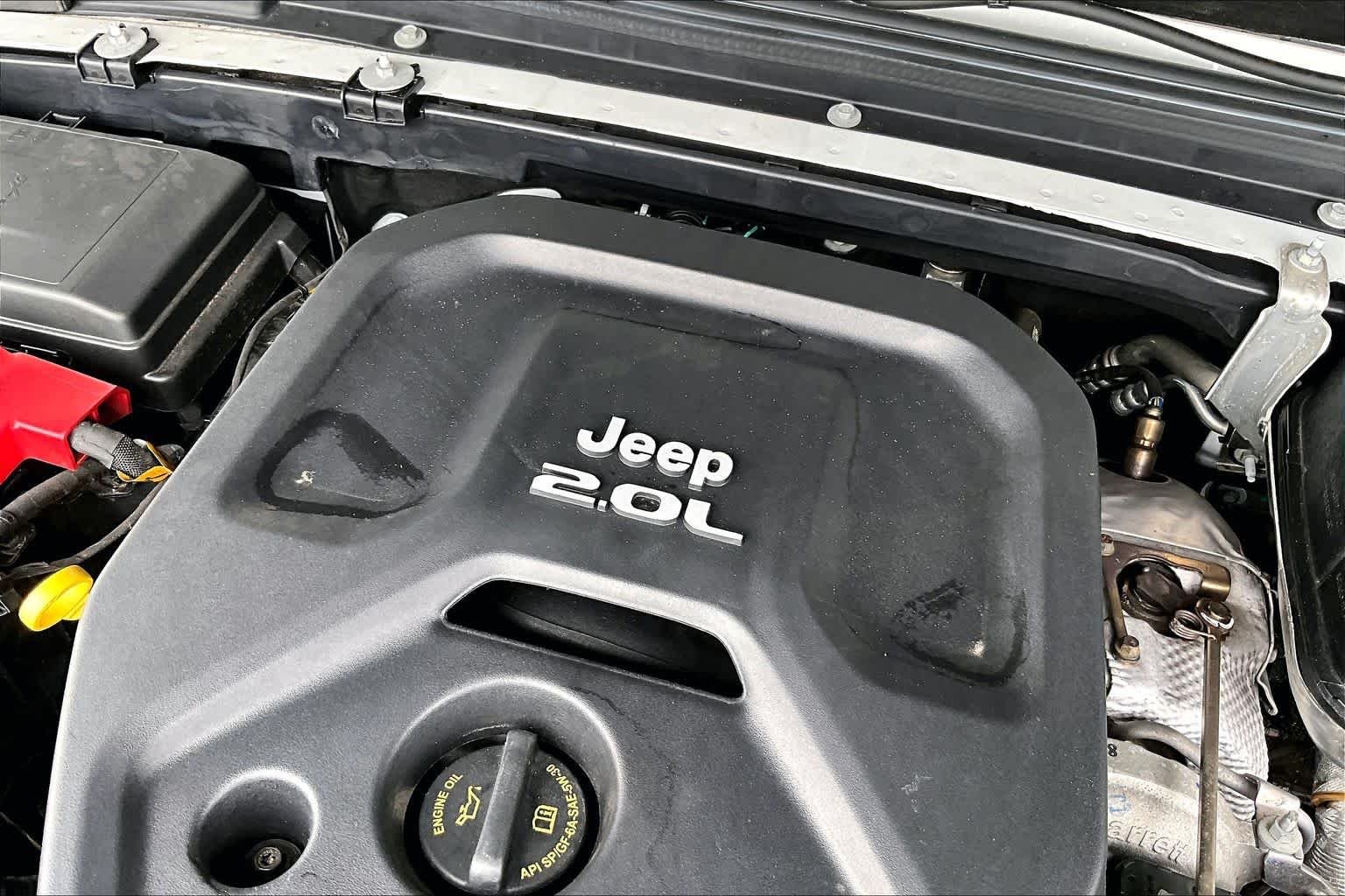 Used 2023 Bright White Clearcoat Jeep Sahara image 31