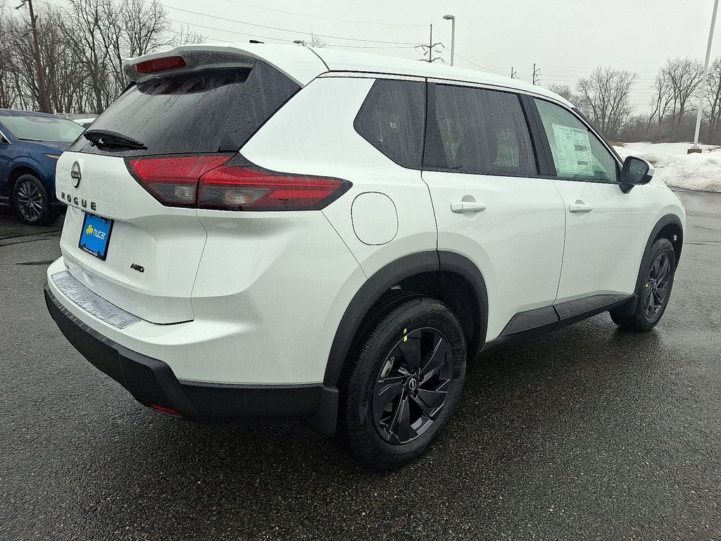 2026 Nissan Rogue — photo 4