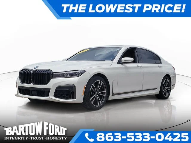 Used 2022 White BMW 750i xDrive image 1