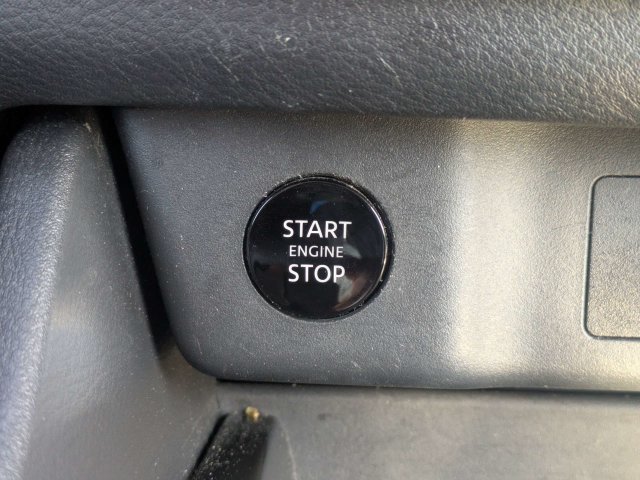Used 2025 Blue Nissan SV image 33