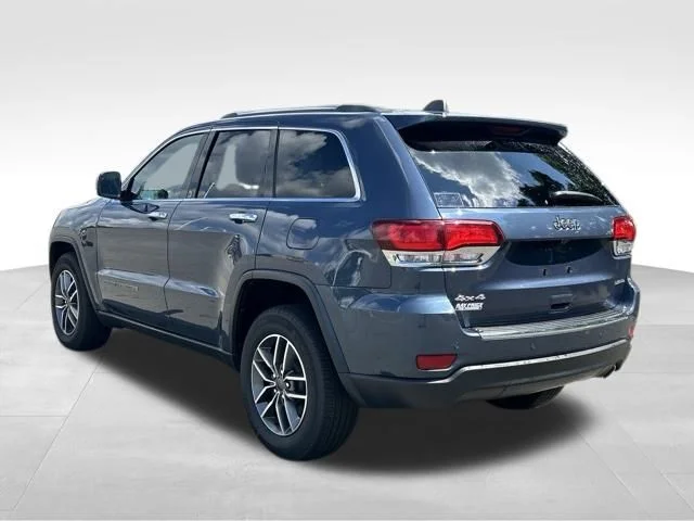 Used 2021 Blue Jeep Limited image 3