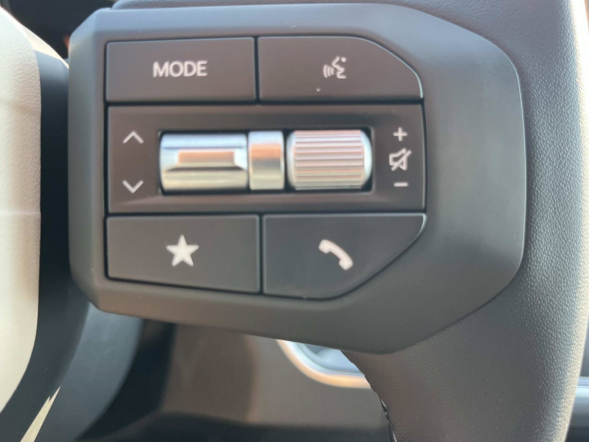 New 2026 Snow White Pearl Kia GT-Line image 23