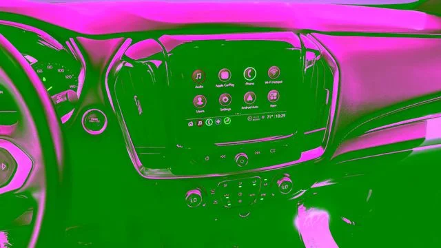 Used 2023 Green Chevrolet LT image 25