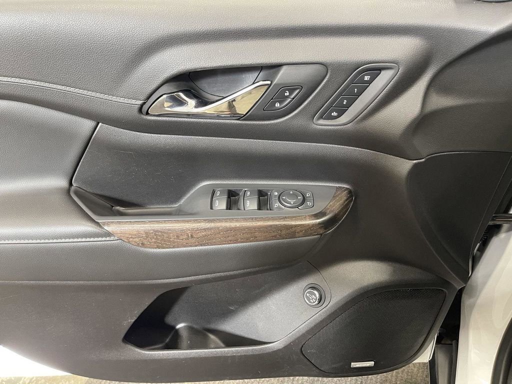 2023 GMC Acadia Denali - Photo 20