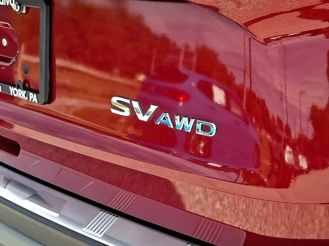 Used 2023 Red Nissan SV image 30