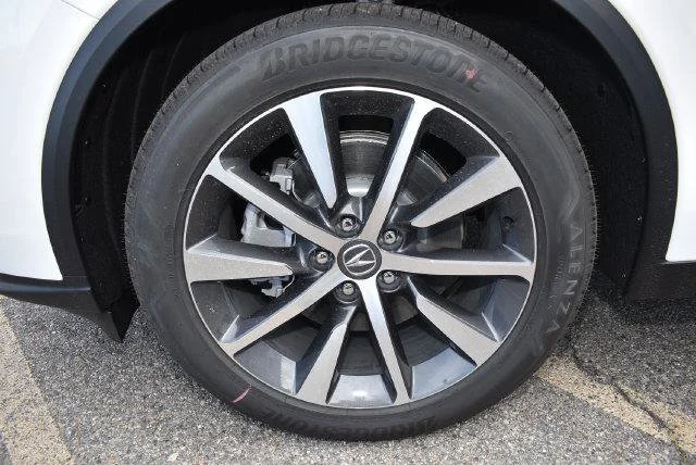 New 2026 Platinum White Pearl Acura Technology Package image 9