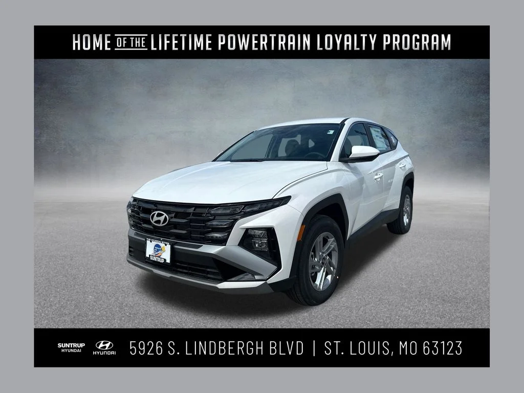 Used 2026 White Pearl Hyundai SE image 1
