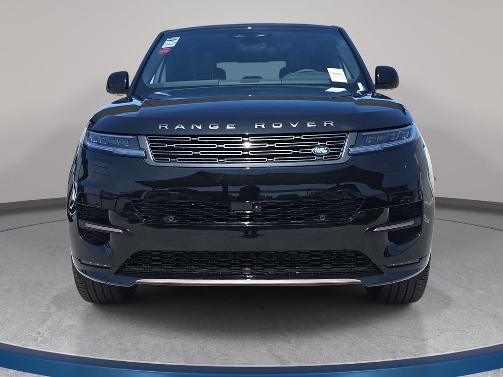 New 2026 Santorini Black LAND ROVER Dynamic SE image 2