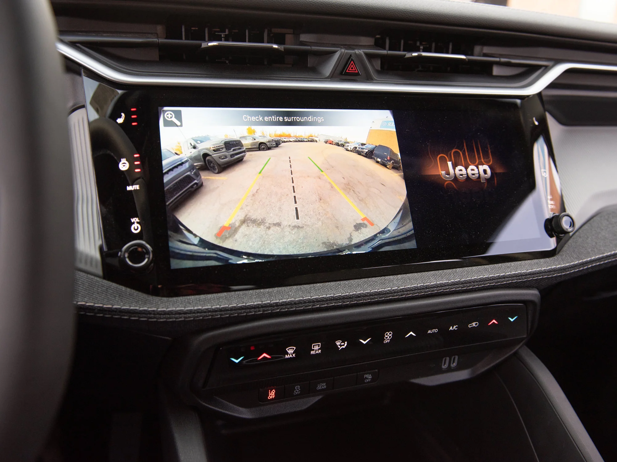 New 2026 Black Jeep Laredo* 4x4 Hybrid, Heated Seats/Wheel, 6.3L/100KMS, Remote Start image 14