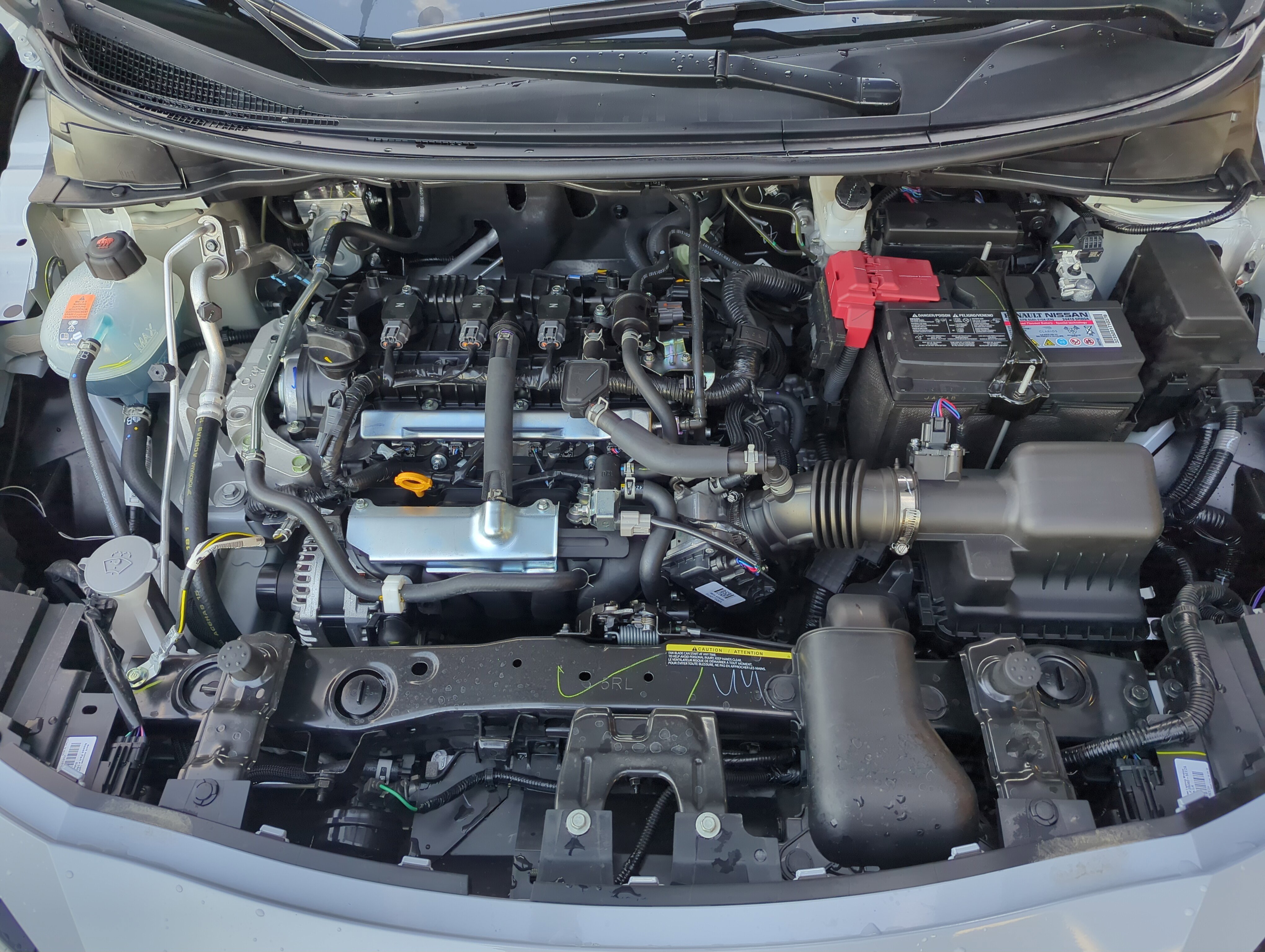 2025 Nissan Versa Sedan SR - Photo 26