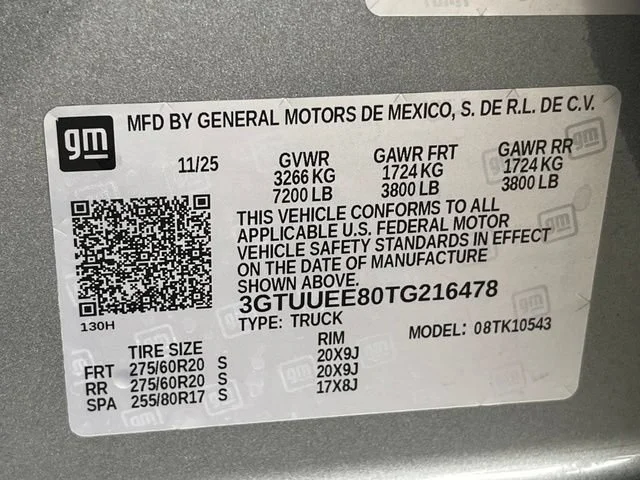 Used 2026 Sterling Metallic GMC AT4 image 14