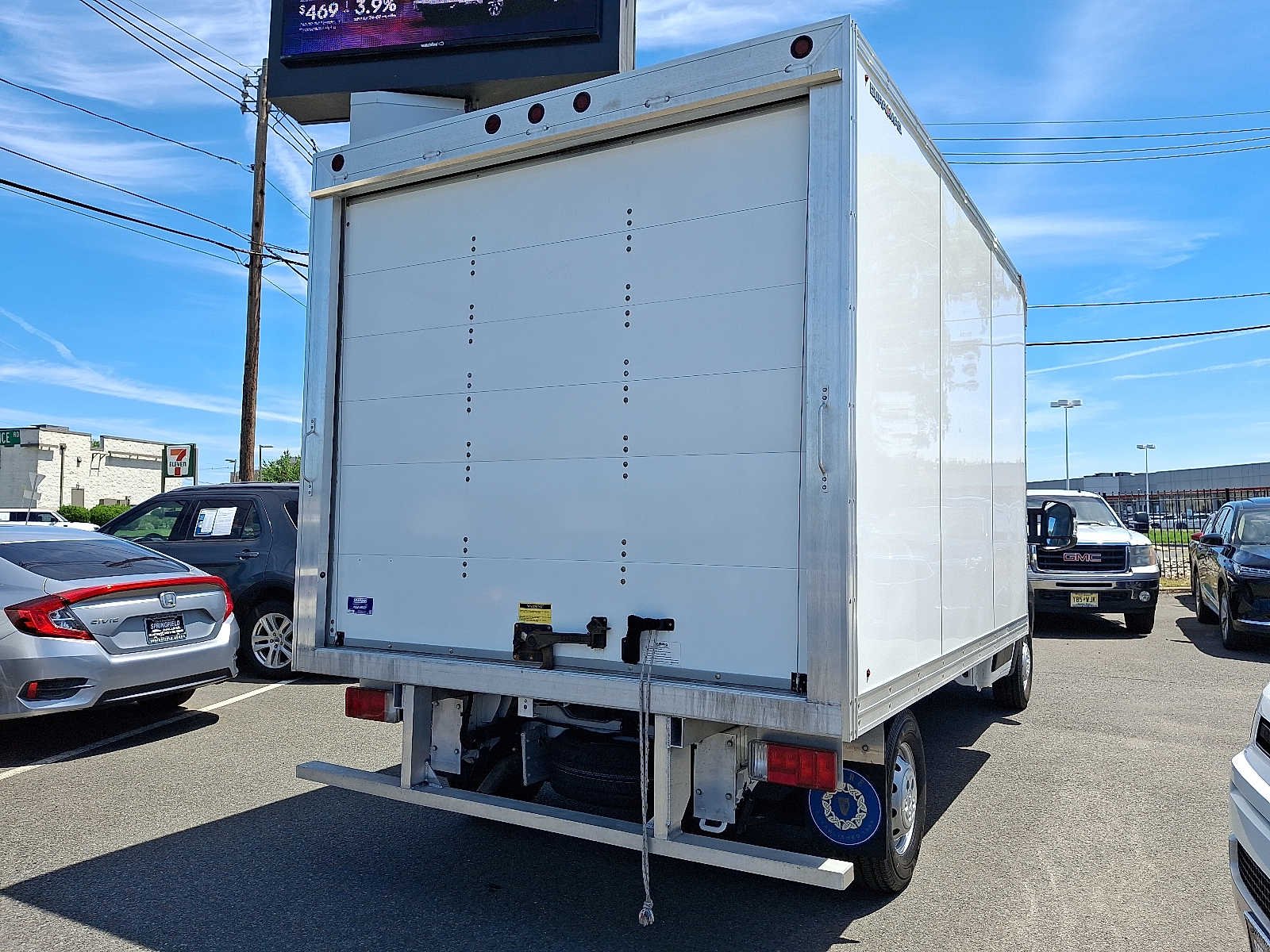 Used 2023 Bright White Clearcoat Ram  image 8