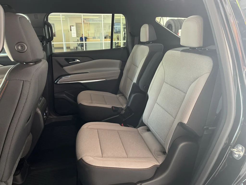 2026 Chevrolet Traverse LT - Photo 15