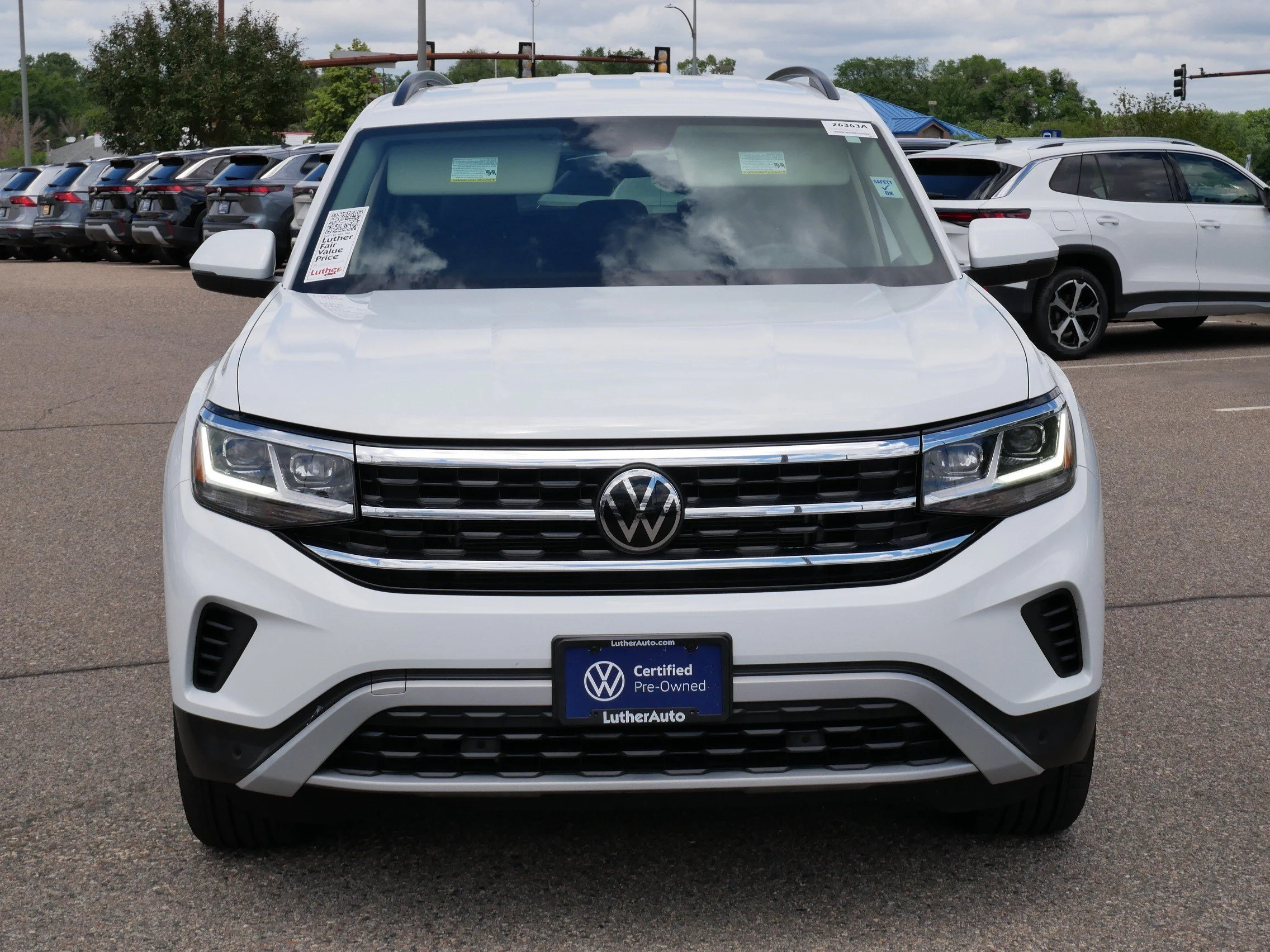 Used 2023 Volkswagen Atlas SE w/Tech with VIN 1V2HR2CAXPC536938 for sale in Brooklyn Center, Minnesota