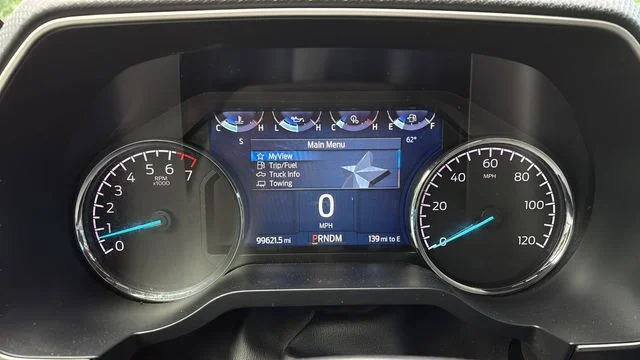 Used 2023 White Ford XLT image 16