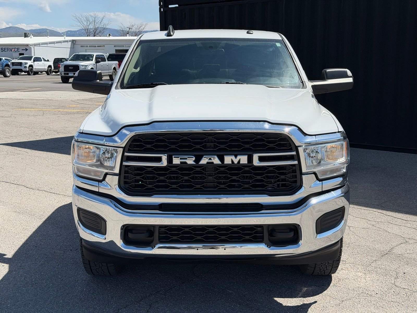 View vehicle photo 3