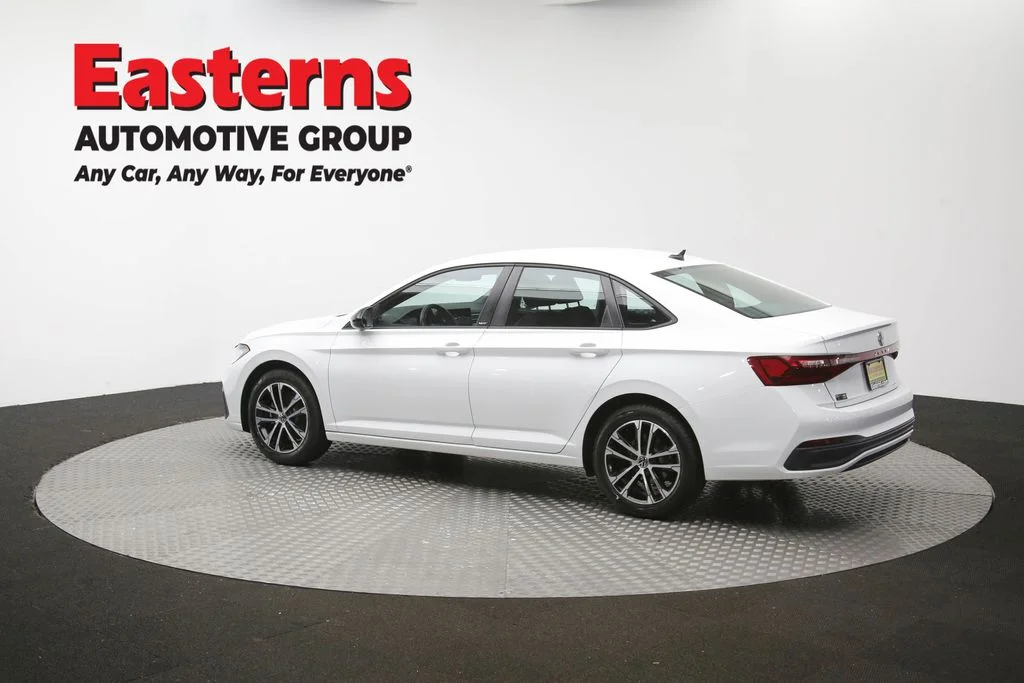 Used 2025 White Volkswagen 1.5T Sport image 61