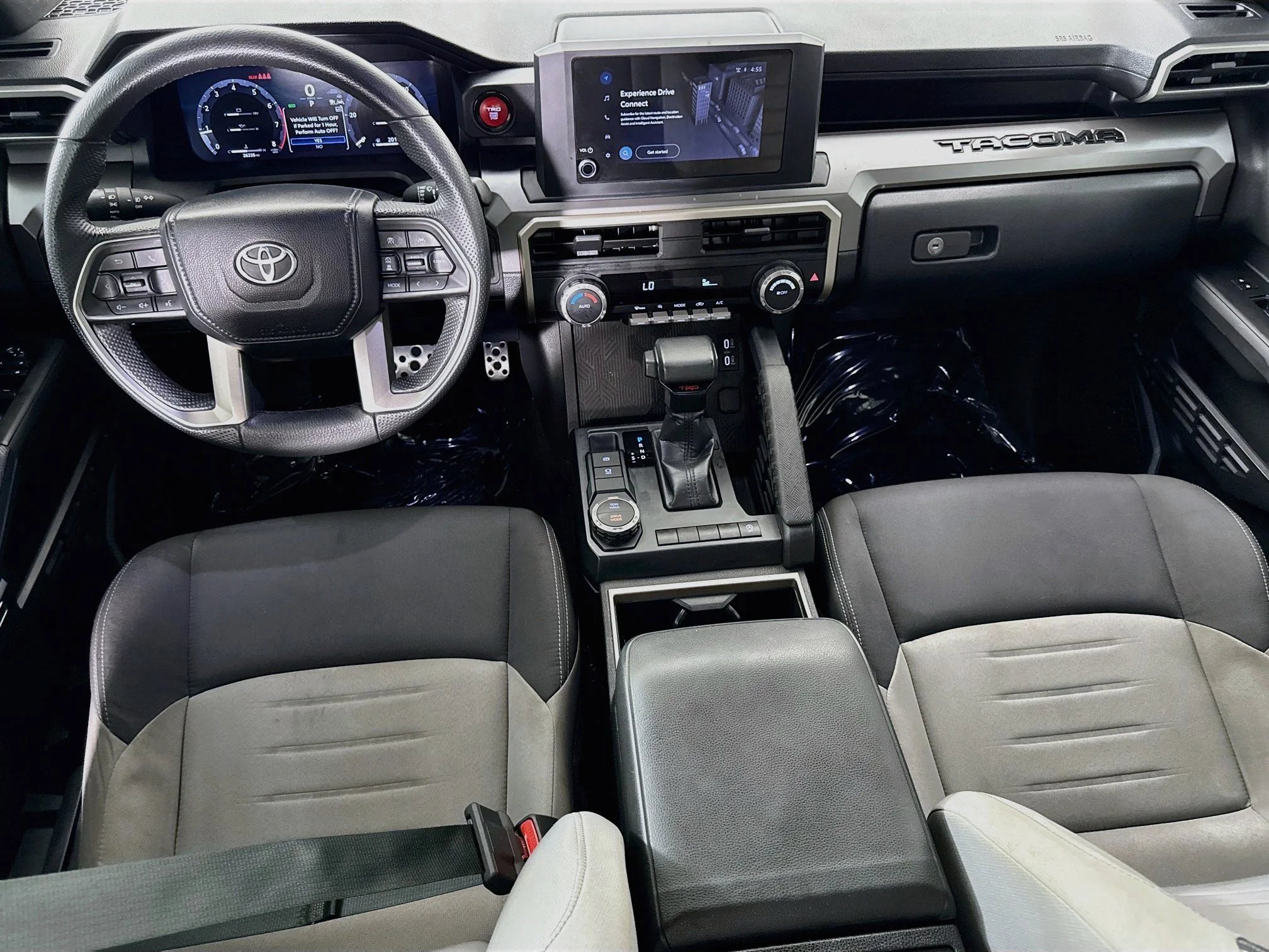 Used 2024  Toyota SR5 image 25