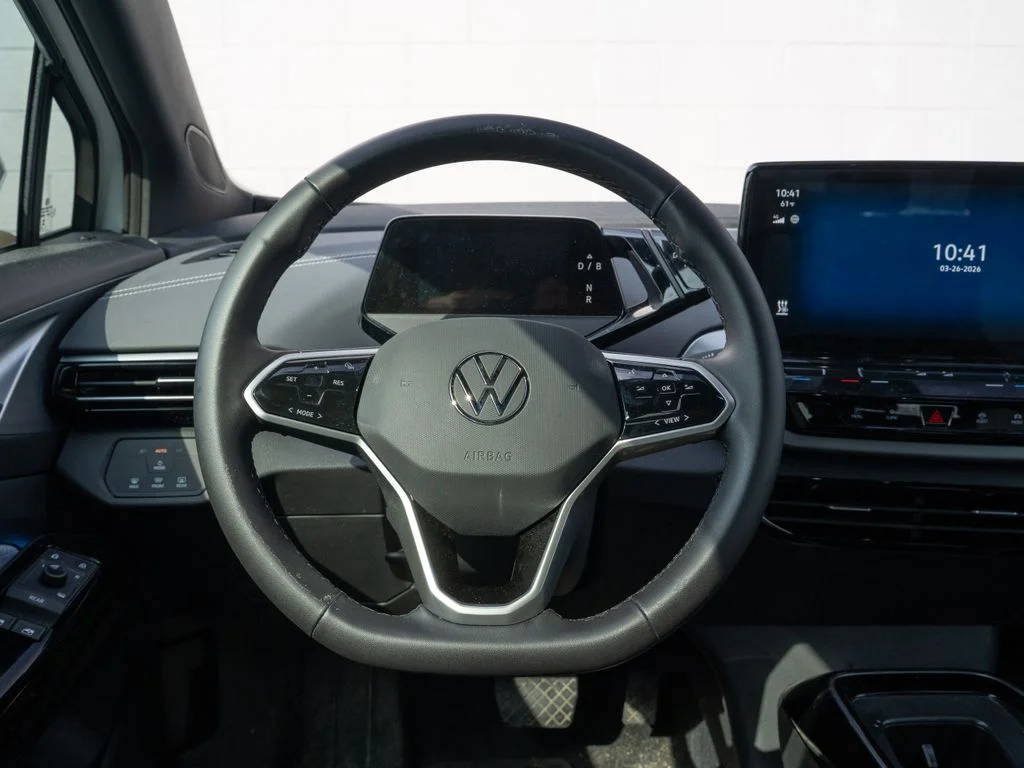 Used 2023 White Volkswagen Pro image 23