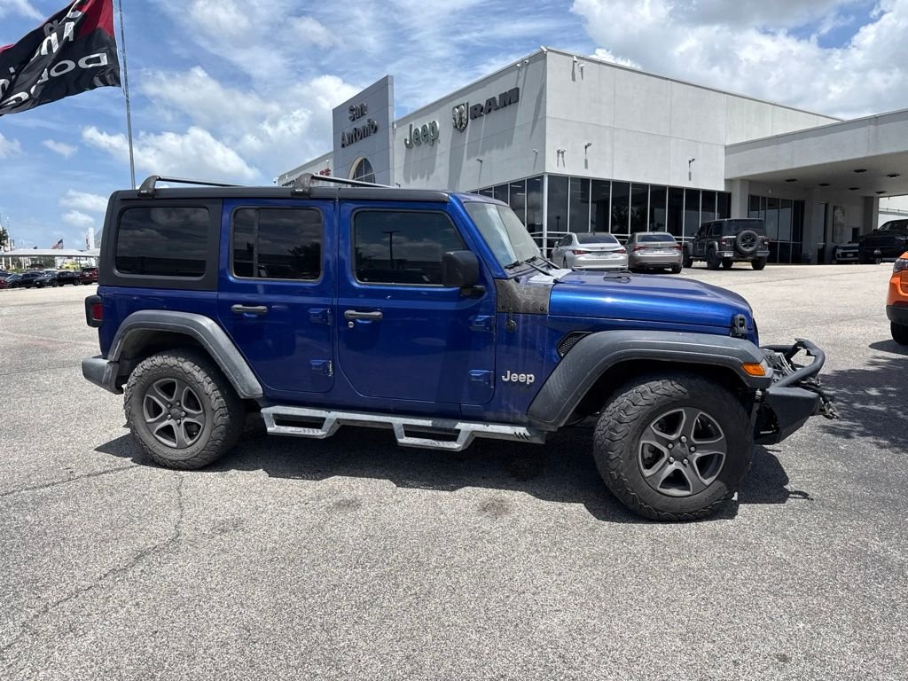 Used 2018 Blue Jeep Unlimited Sport S image 29