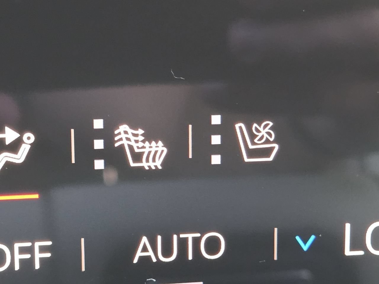 2026 GMC Yukon XL Denali - Photo 6