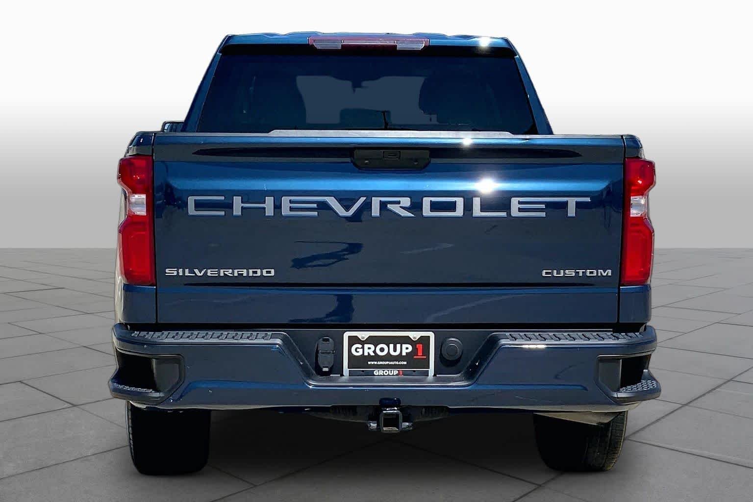 Used 2021 Northsky Blue Metallic Chevrolet Custom image 5
