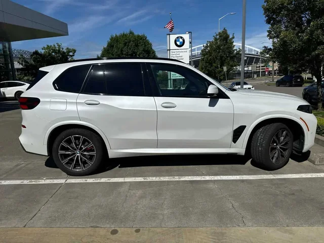 2024 BMW X5 xDrive40i