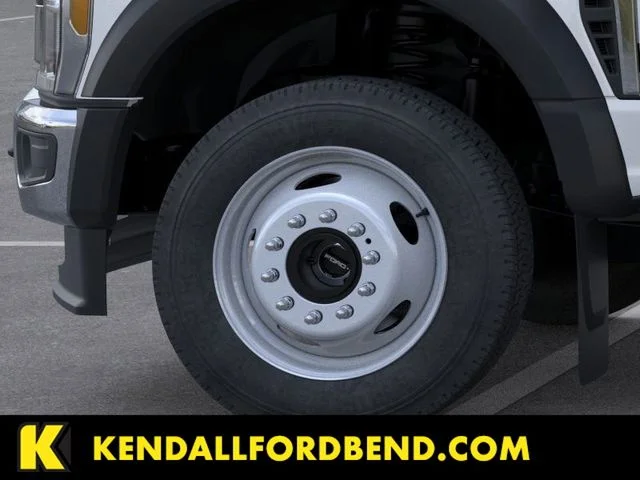 2025 Ford F-550 Super Duty Chassis Cab XL - Photo 19