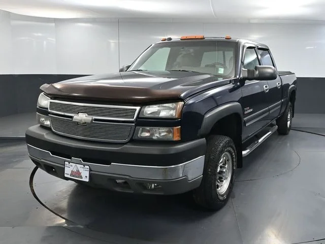 Used 2005 Blue Chevrolet LS image 11