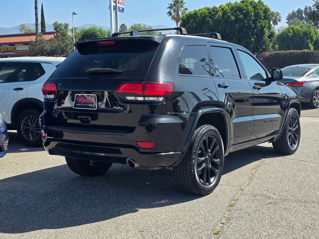 Certified Used 2020 Black Jeep Altitude image 5