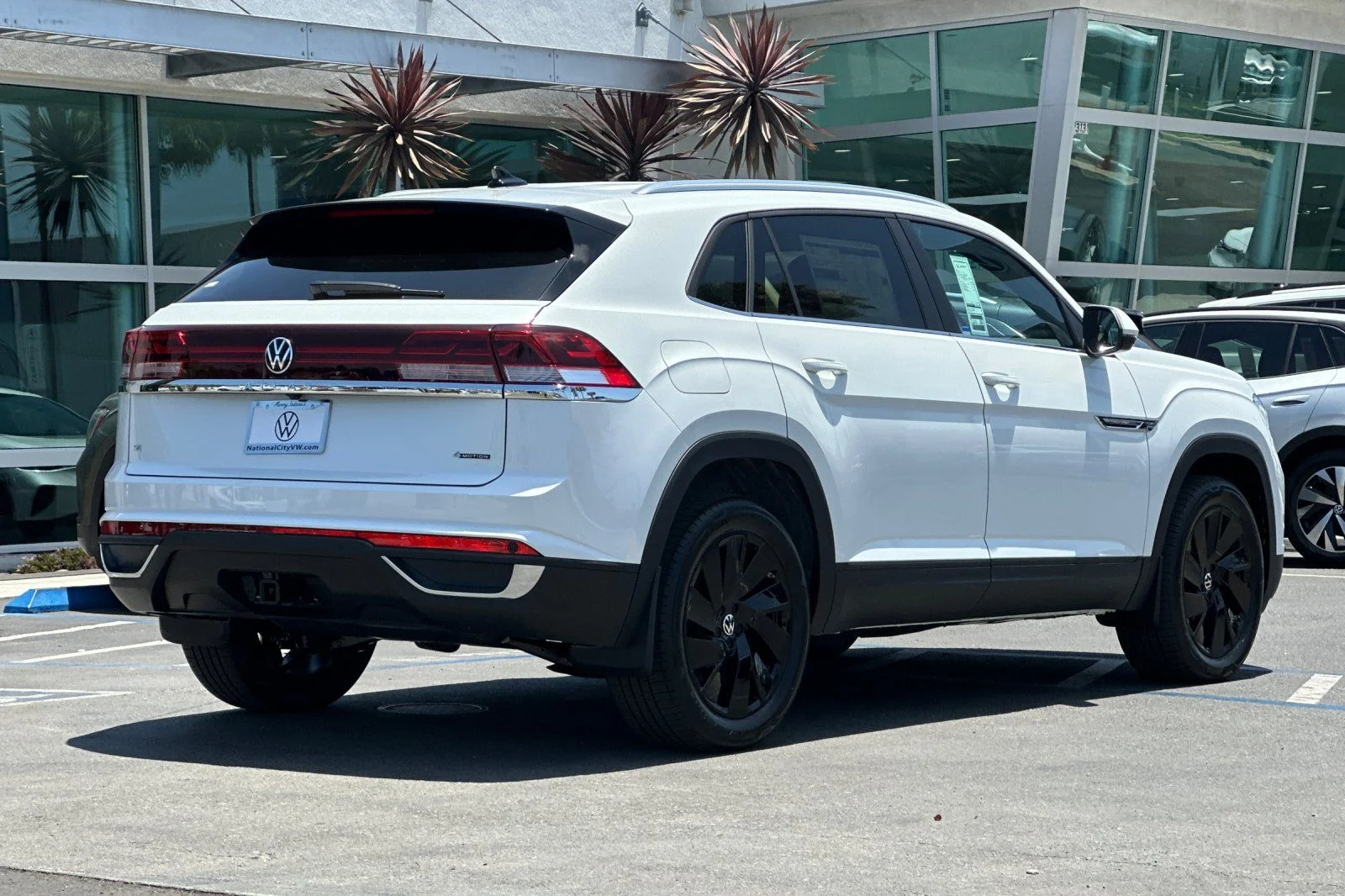 New 2026 White Volkswagen 2.0T SE w/Technology image 5
