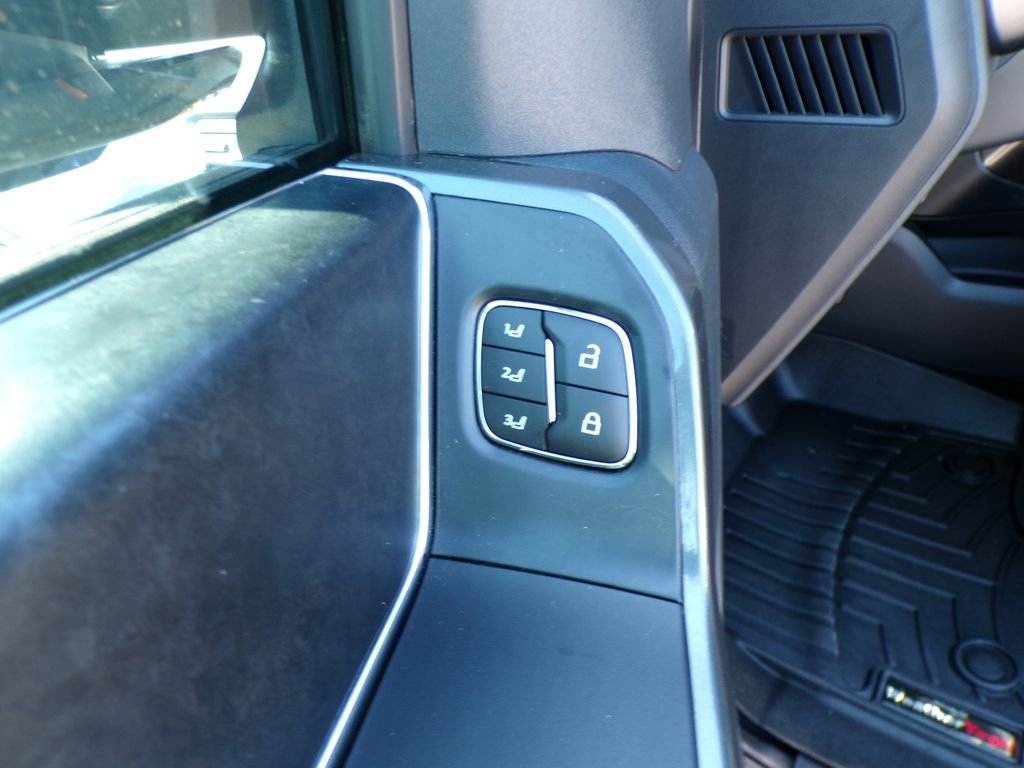 Used 2023 Gray Metallic Ford Tremor image 10