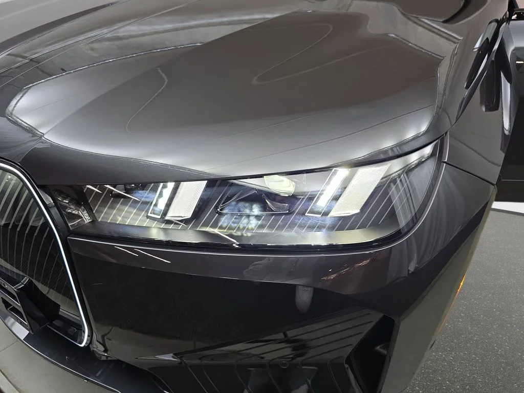 Used 2026 Dark Graphite Metallic BMW xDrive45 image 31