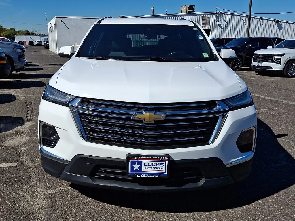 Used 2023 White Chevrolet LT image 4